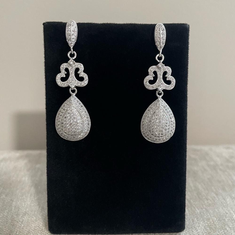 Elegant Silver Drop Earrings